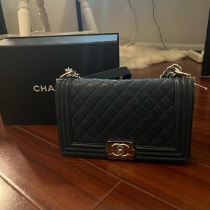 Chanel caviar medium boy bag